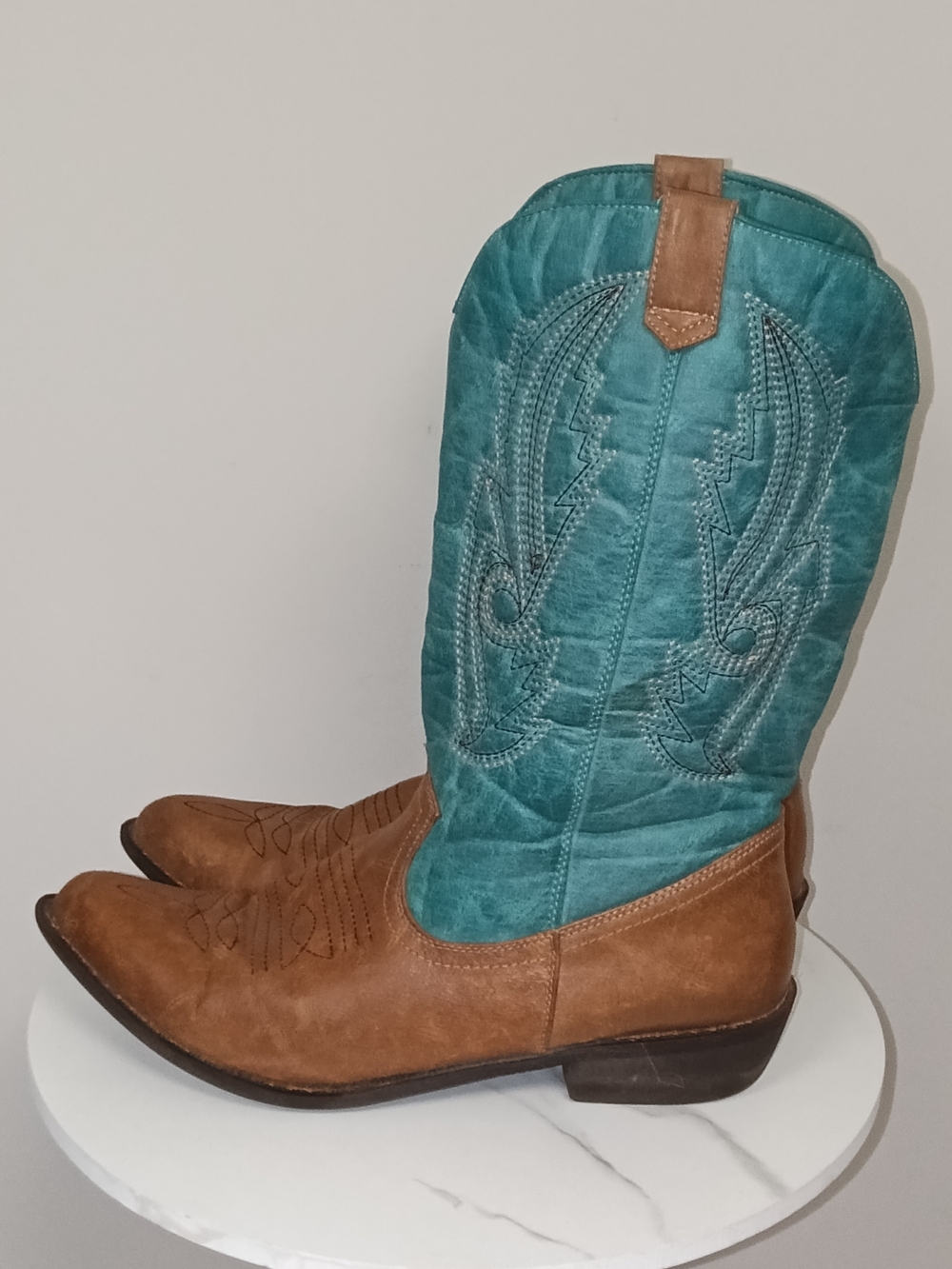 Coconuts Gaucho Teal  Brown Embroidered Western Cowboy Cowgirl boots Women's 10